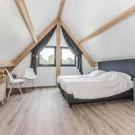 Casa vacanze Luxury Country Retreat With A Pond For 6 676