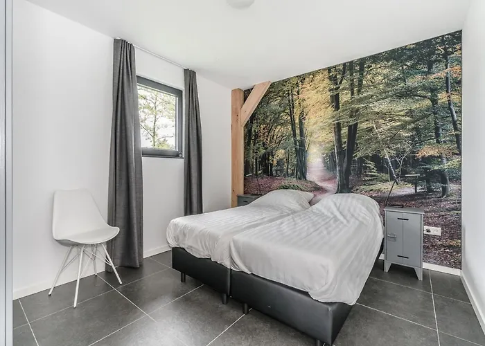 Casa vacanze Luxury Country Retreat With A Pond For 6 676 *