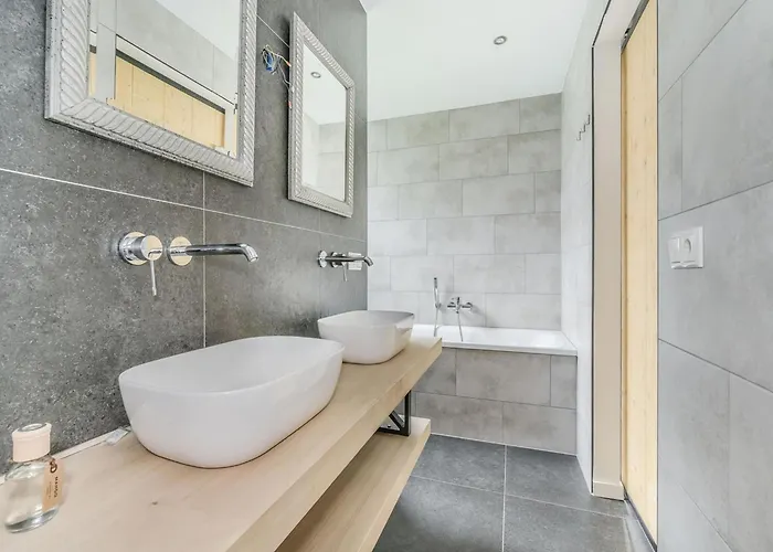 Casa vacanze Luxury Country Retreat With A Pond For 6 676